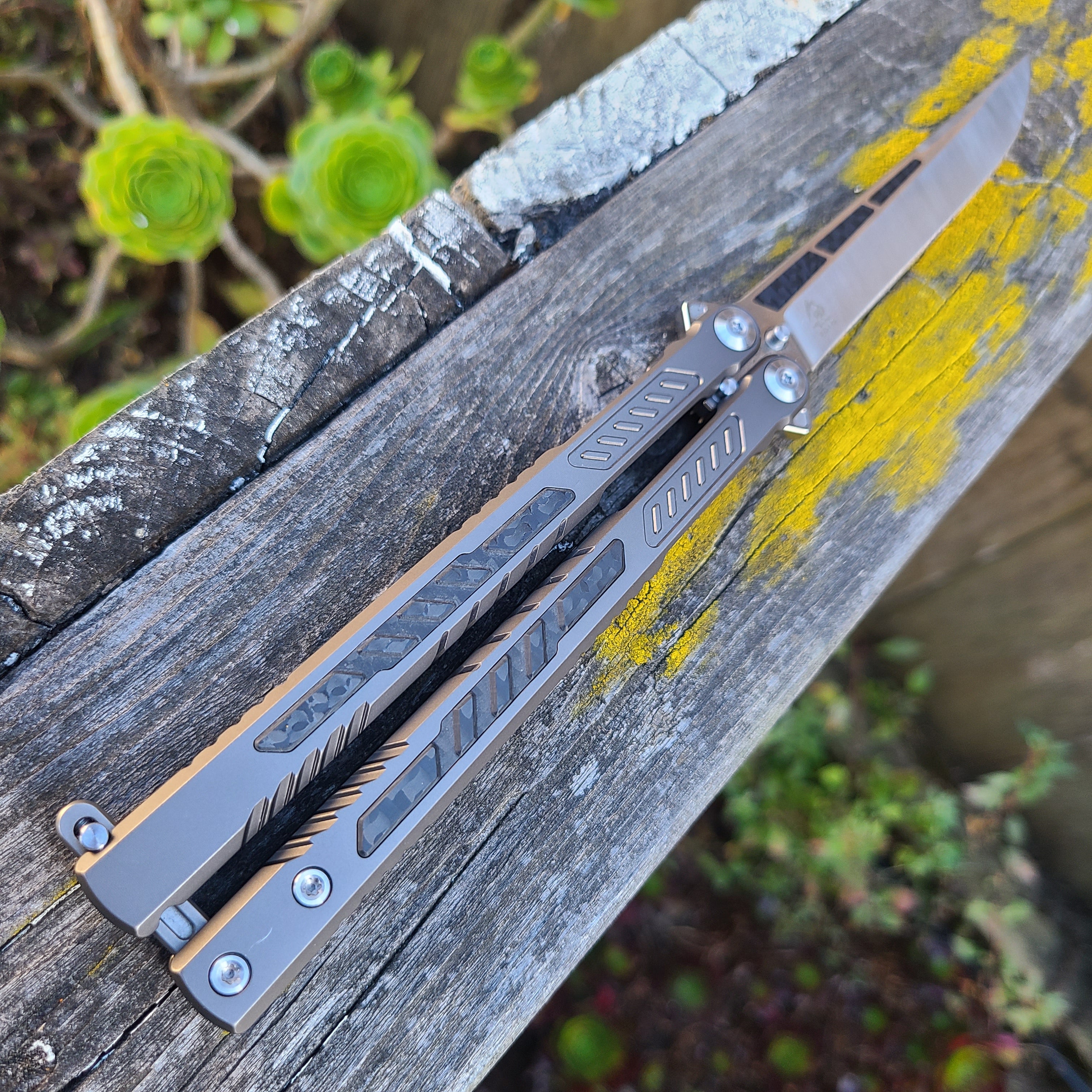Midnight Cat Pelican Titanium Carbon Fiber M390 Balisong *PRE-OWNED*