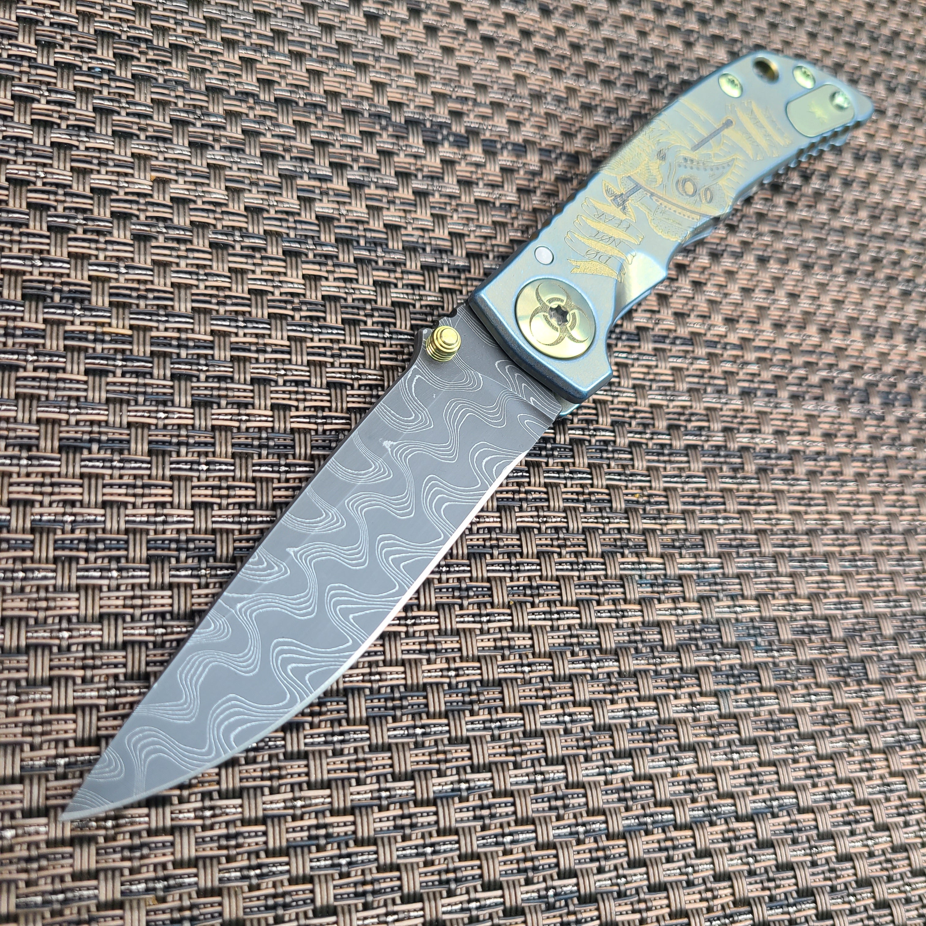 Spartan Blades Harsey Gold/Blue 3.25" Damascus Plague Doctor Folder