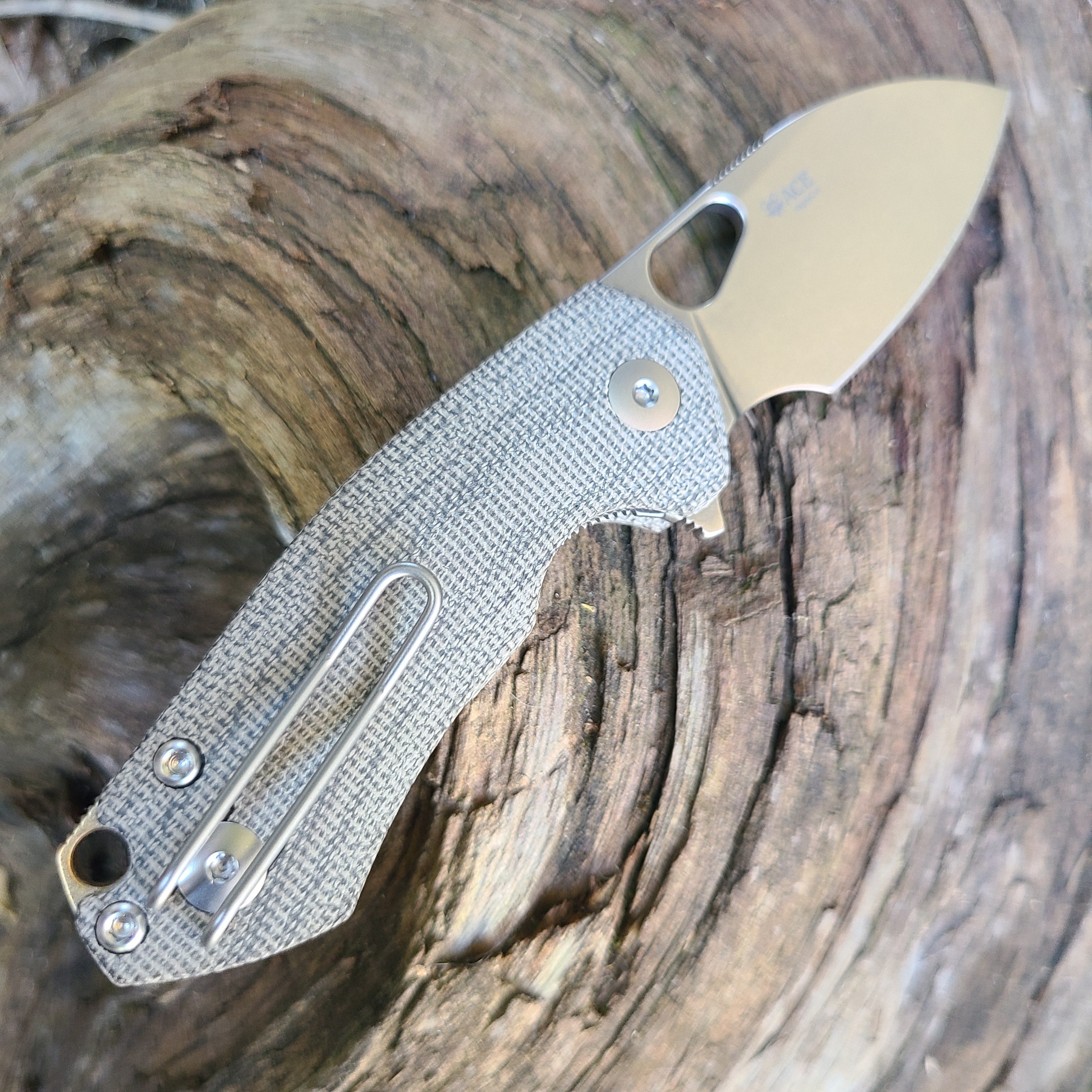 GiantMouse Ace Riv LL Green Canvas Micarta Magnacut Folder