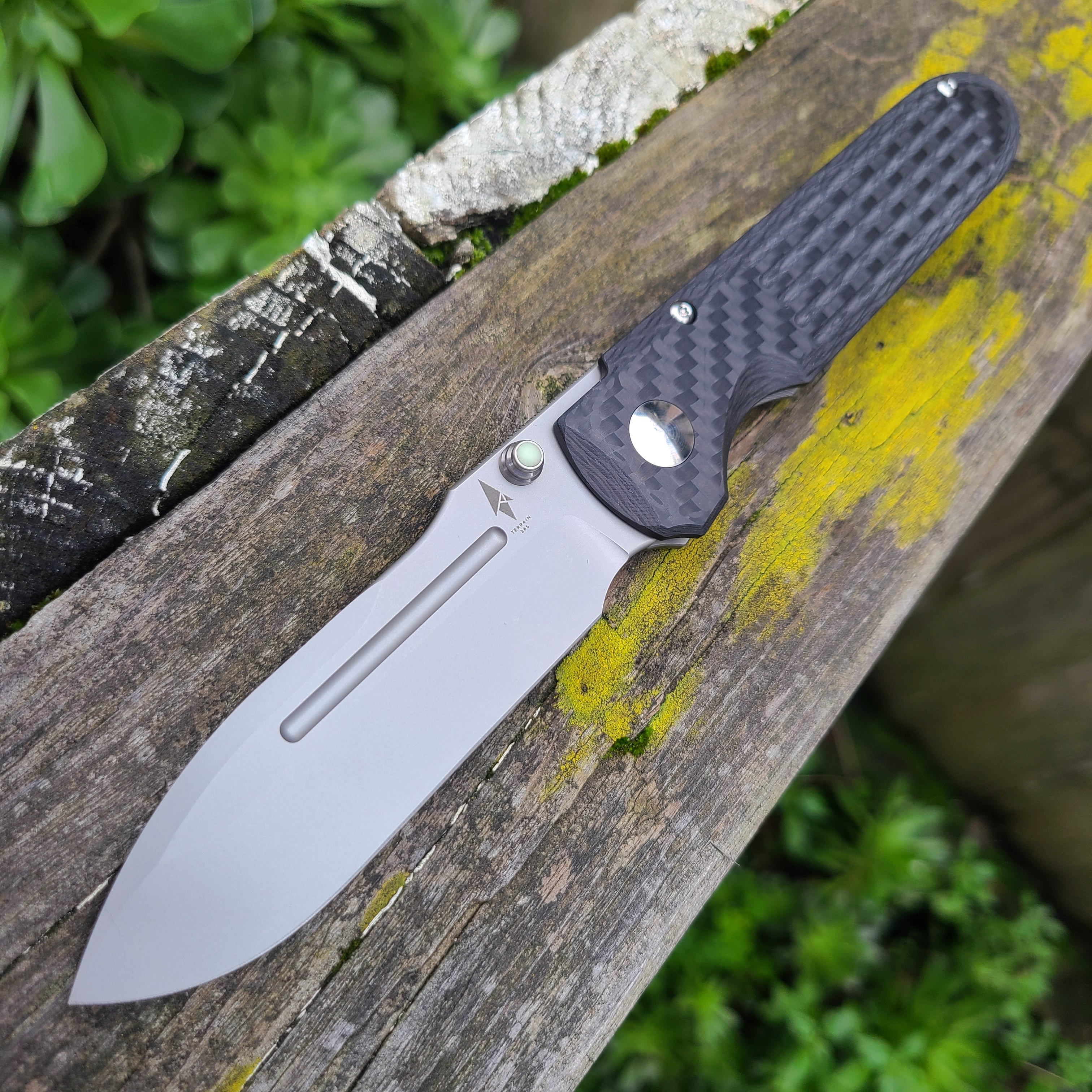 Terrain 365 Carbon Fiber Invictus ATSP Folder