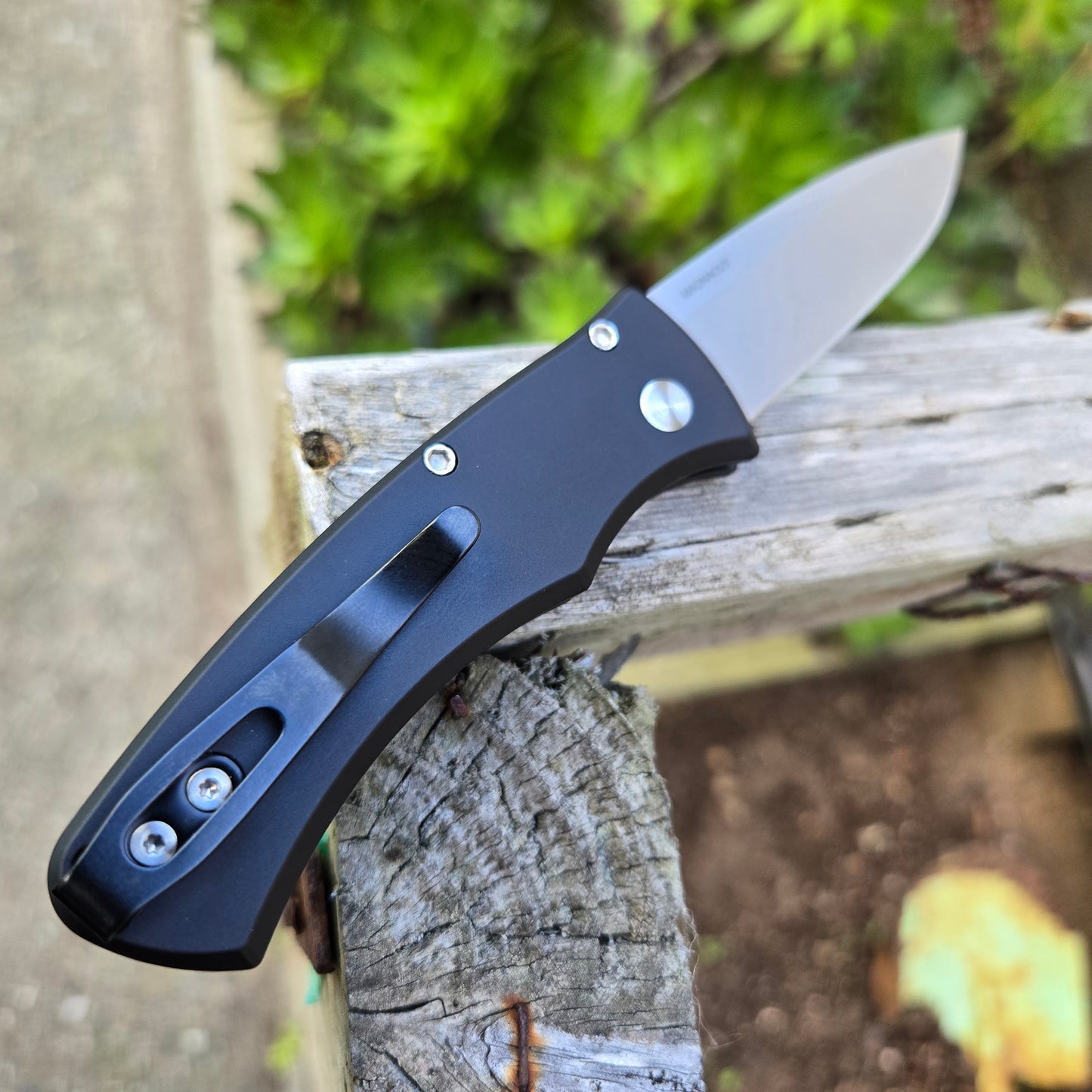 Protech Duke 2 ONE-OF-A-KIND Unique Micarta Auto *LIMITED EDITION*