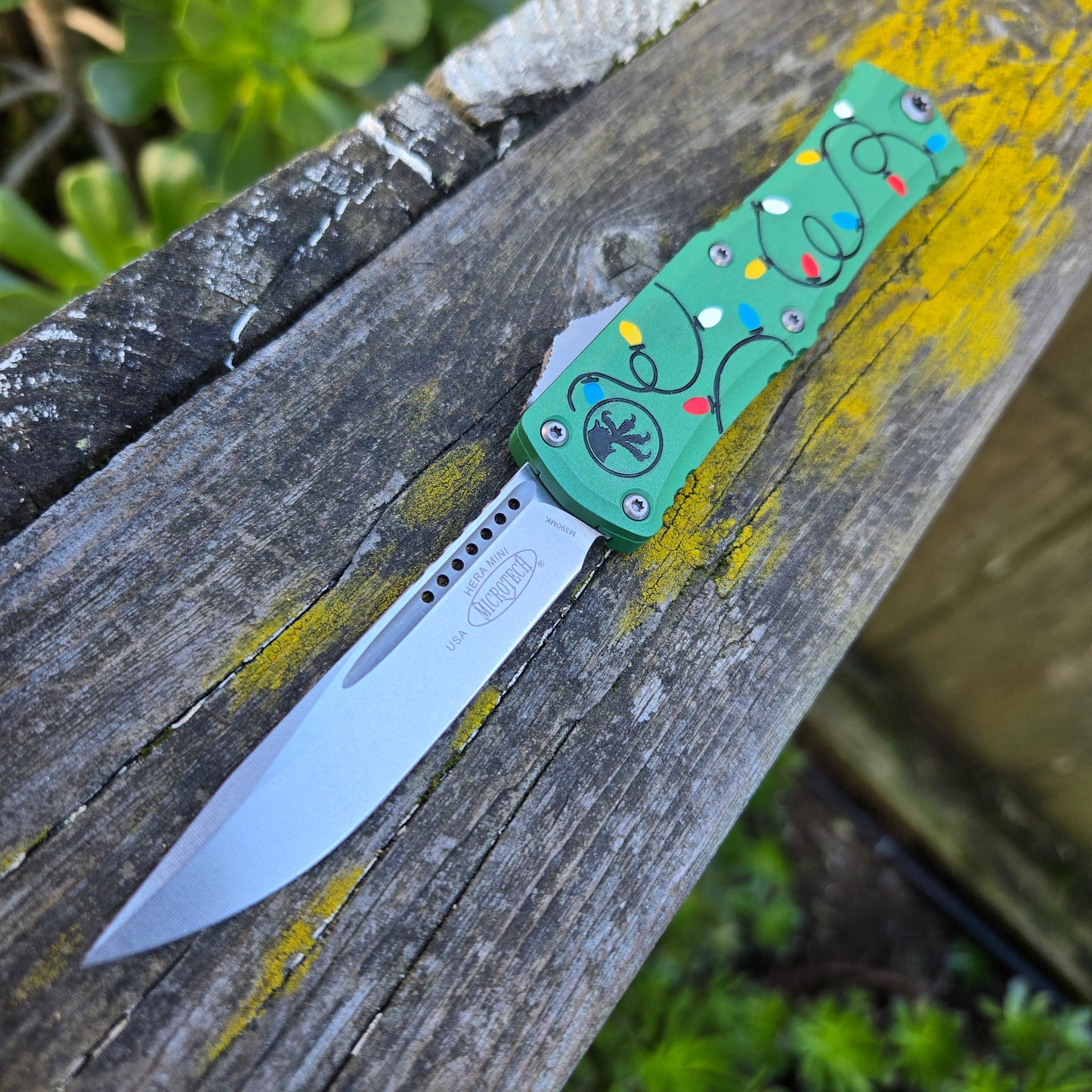 Microtech 1703M-10 GRCMAS Hera II Mini S/E Christmas Green Stonewash OTF