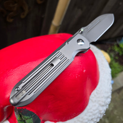 Terrain 365 Invictus Titanium Button Lock Black Folder