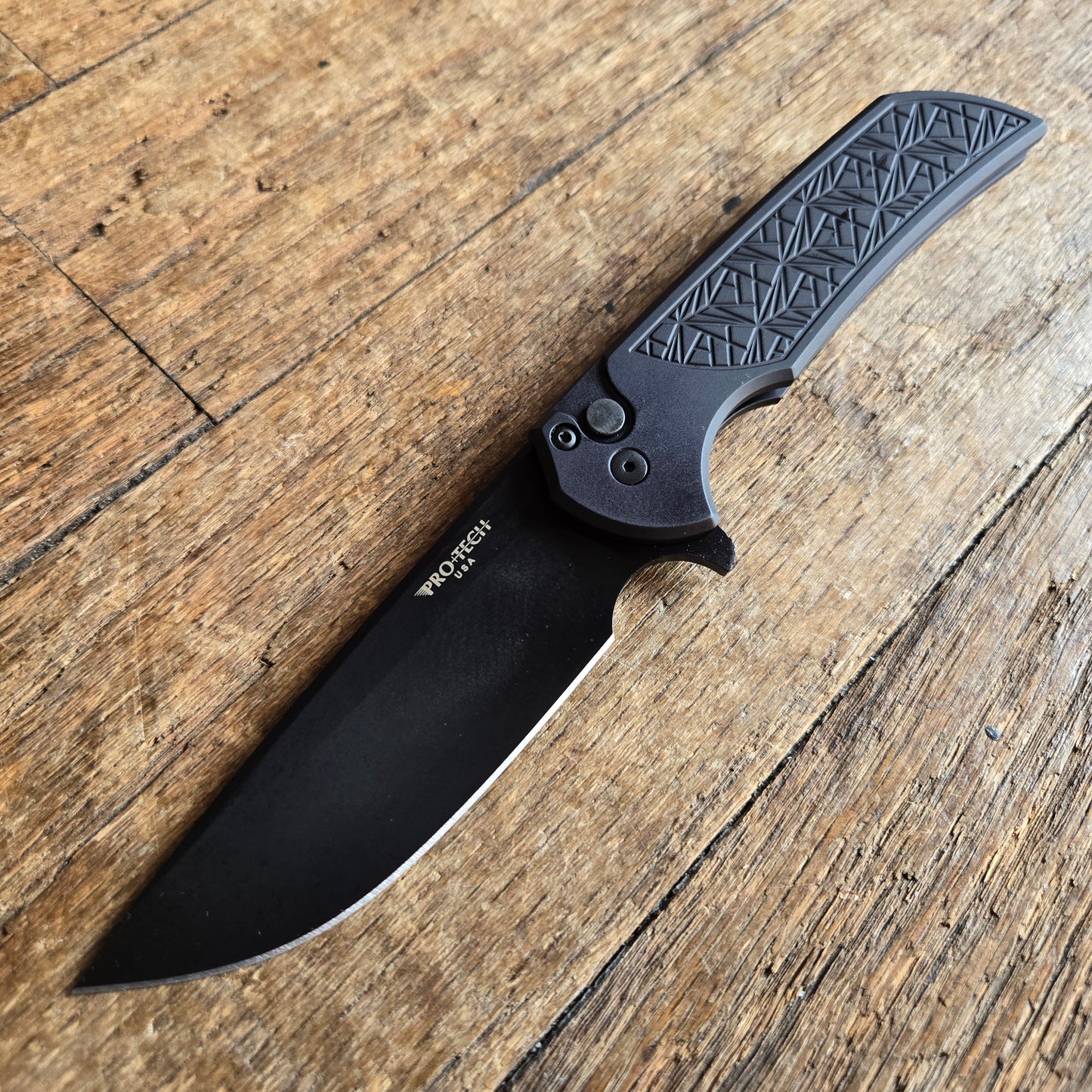 Protech MX106-NEXUS Mordax Black Magnacut Auto