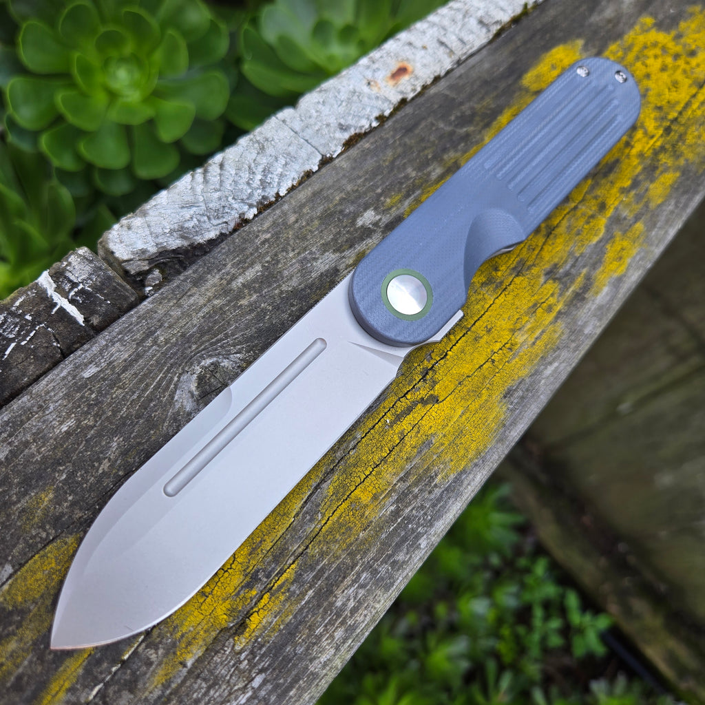 Terrain 365 101402 Narwhal-AT Marine Gray G10 Titanium Terravantium Folder
