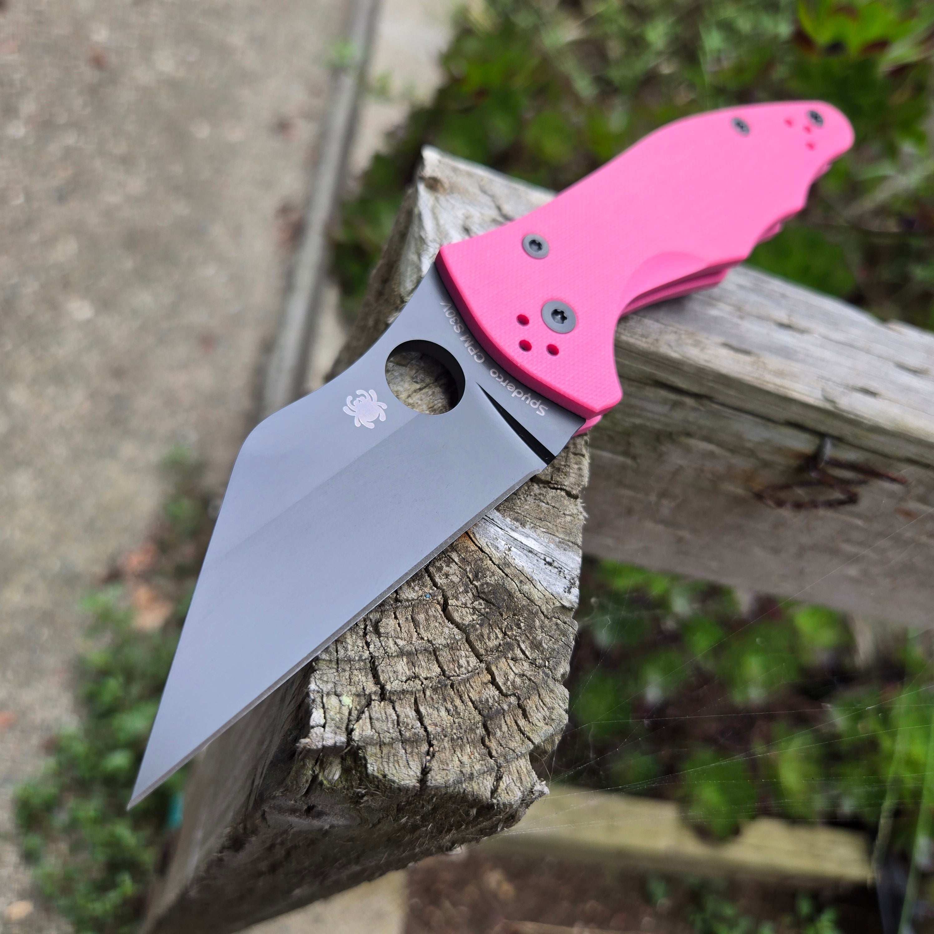 Spyderco C85GPNBKP2 Yojimbo 2 Pink G10 Black CPM-S30V Folder *SPRINT RUN*