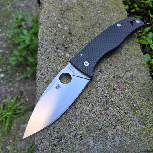 Spyderco C263CFP90V Bodacious Carbon Fiber CPM-S90V Folder *SPRINT RUN*
