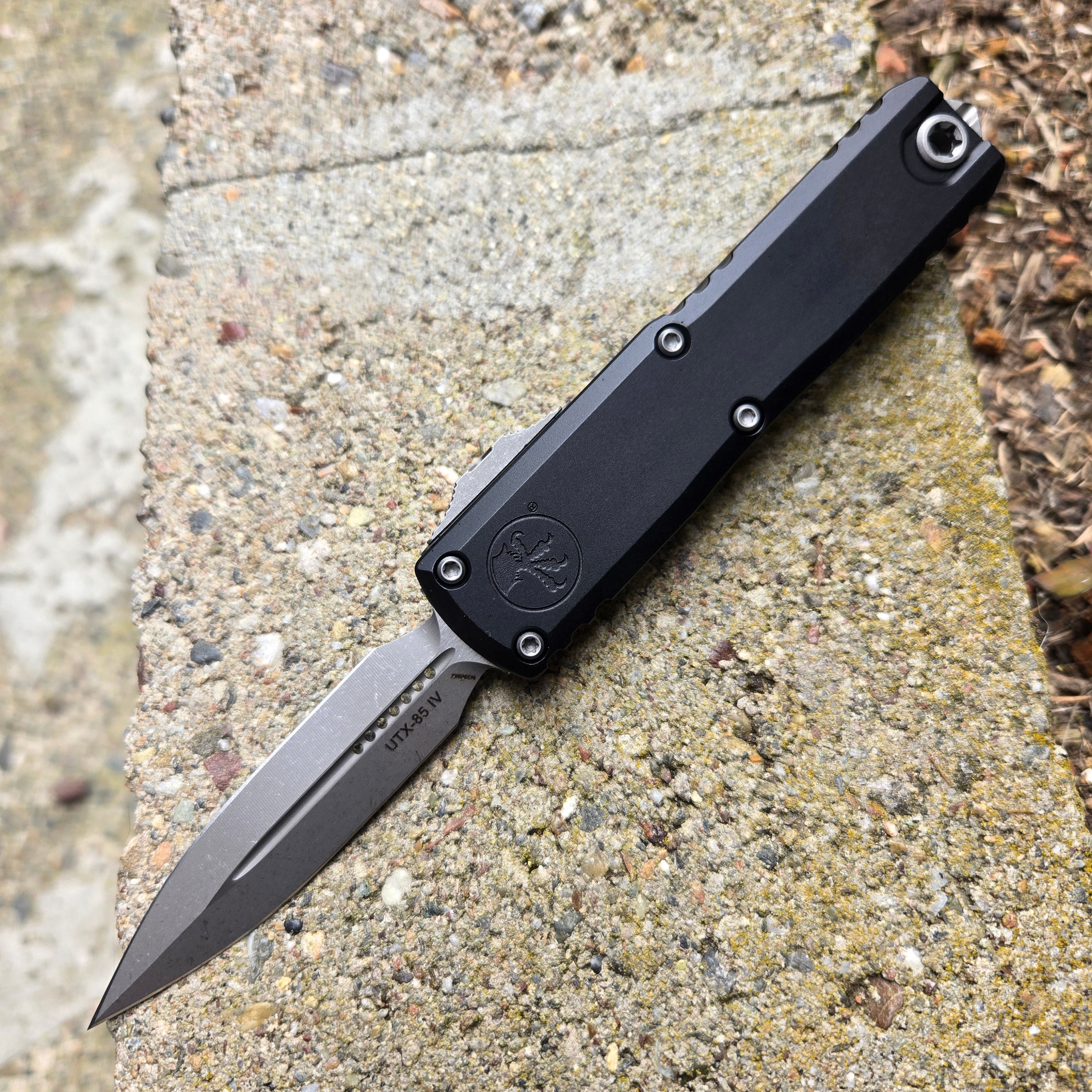 Microtech 12324-10AP UTX-85 Gen IV D/E Apocalyptic Standard OTF Auto