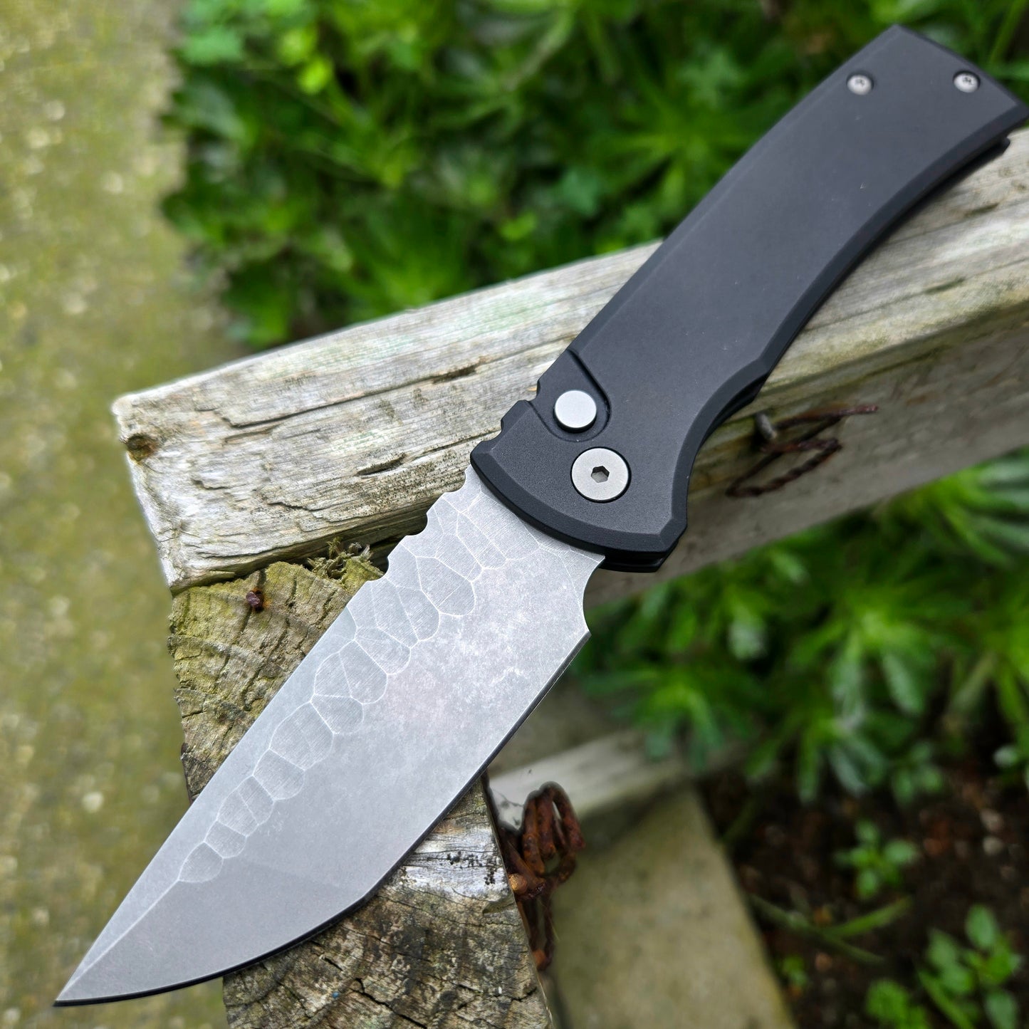 Chaves Knives x Pro-Tech Redecion CPM-S35VN Rocked Blade Auto