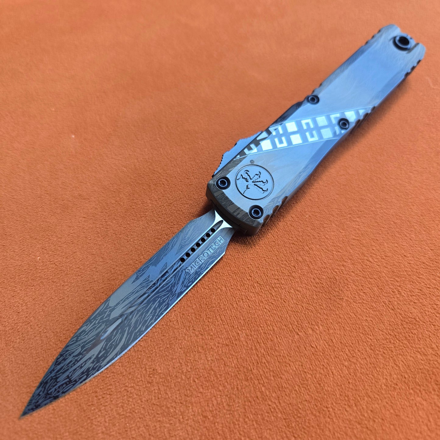 Microtech 11224-1WK Ultratech Gen IV D/E Wookiee Standard OTF Auto