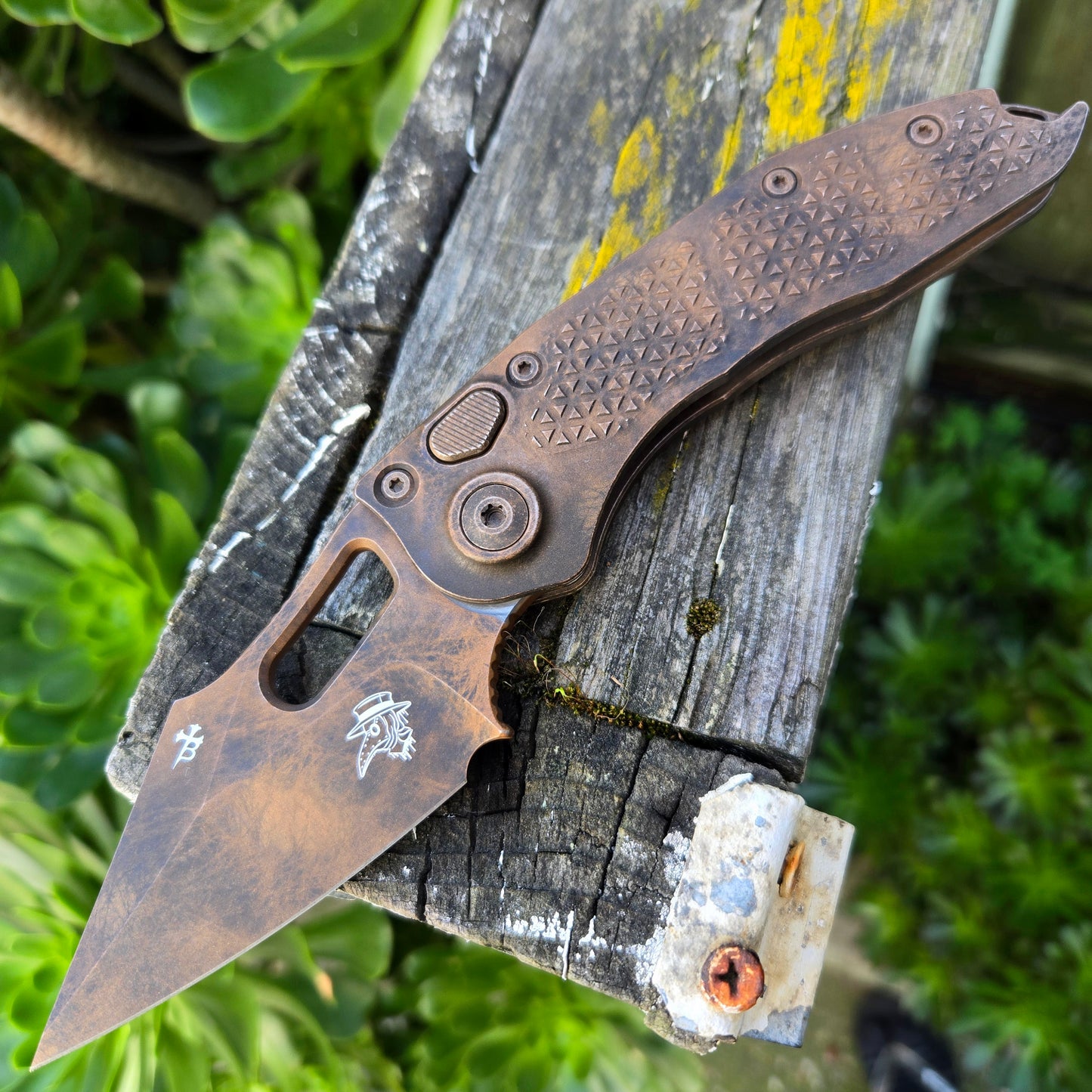 Microtech 169-1PLOBS Stitch S/E Plague Outbreak Standard Auto