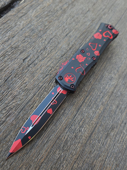 Microtech 1702M-1VNS Hera II Mini D/E Valentine's Day Standard OTF Auto