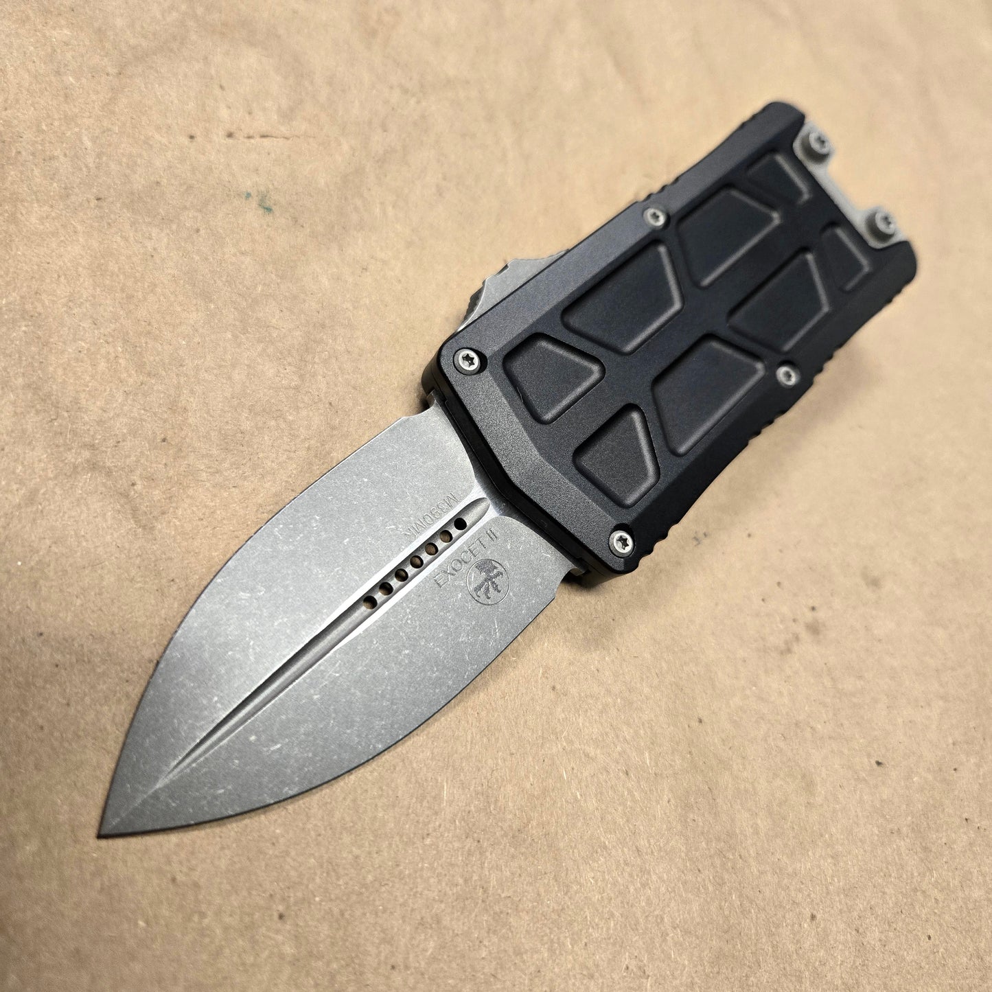 Microtech 1157-10AP Exocet II D/E Stonewash Standard Black OTF Auto