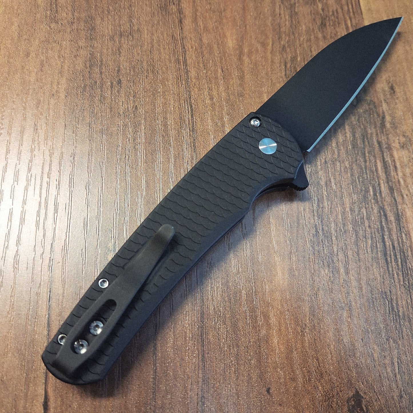Protech 5336-LTD Malibu Black Dragon Scale Black Magnacut Wharncliffe Folder
