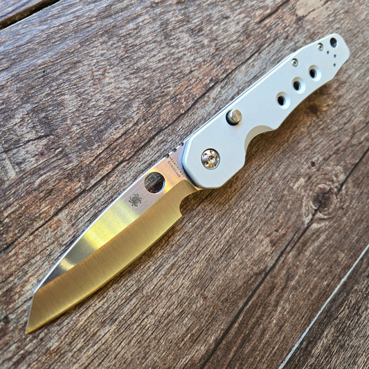 Spyderco C240ALCWP Smock Blasted Finish Cruwear Folder -DEALER SPRINT RUN-