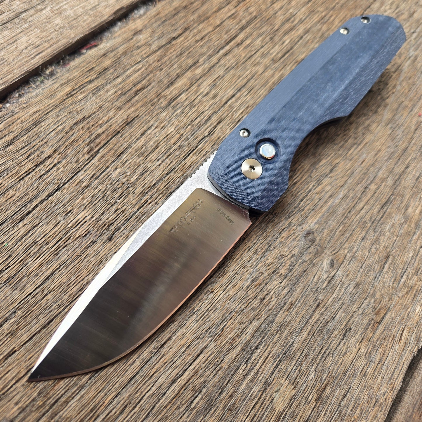 Protech VERO1210-LTD Vero Synapse Blue Micarta Magnacut Auto